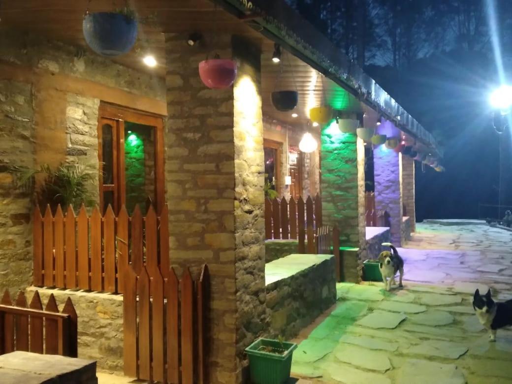 Nature Villaas Basa Homestay Pauri Exteriör bild